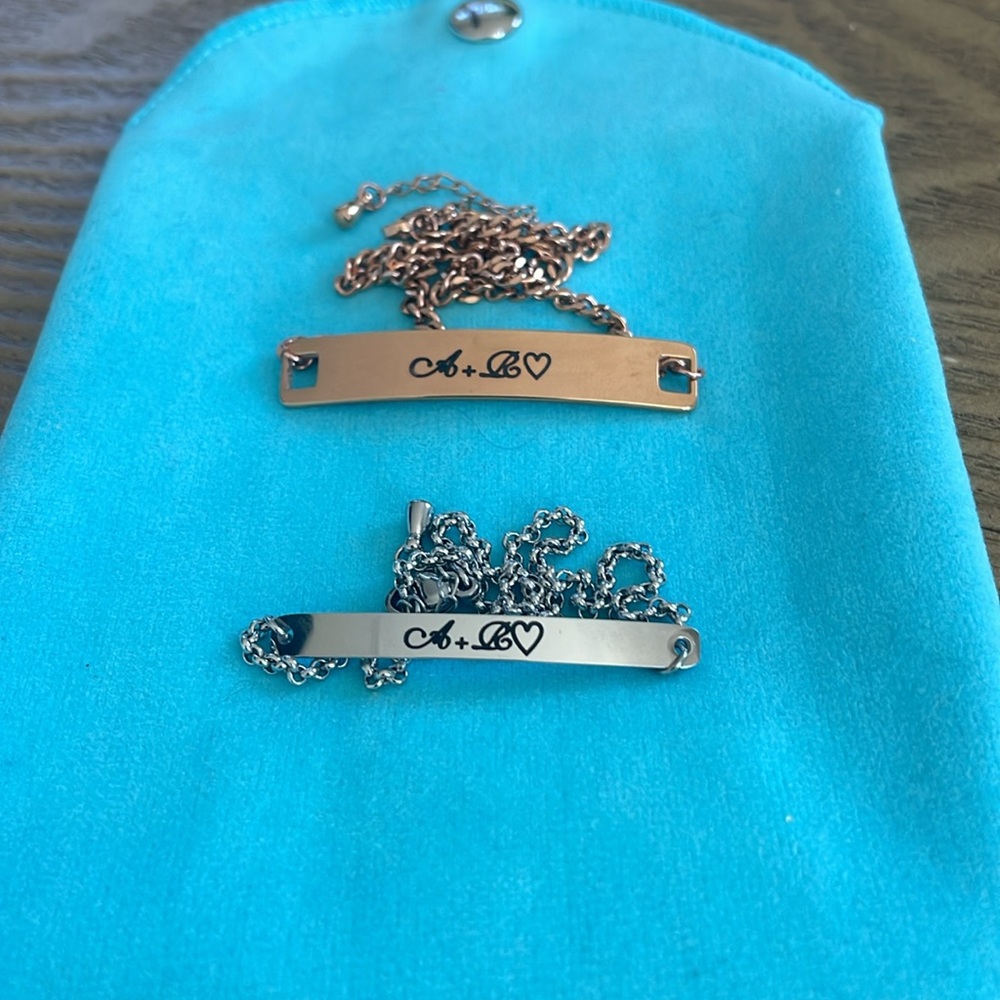 Matching bracelets/anklets - Picture 3 of 7